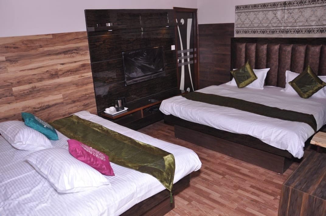 Hotel for SALE in Nainital — thumbnail 3