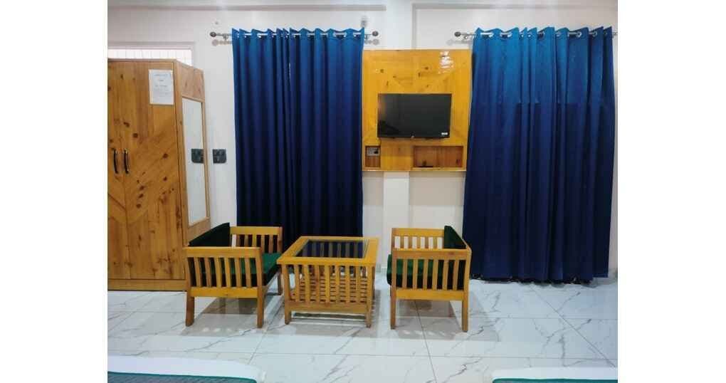 Bajrang Home Stay Kainchi Dham — thumbnail 3