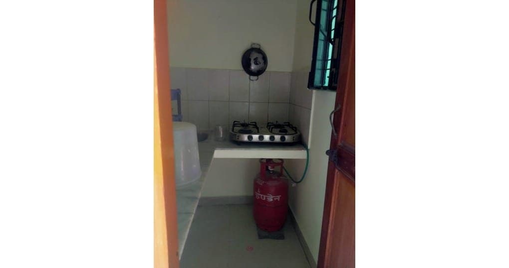 Only Girls Rented Rooms Near Shyama Garden — thumbnail 4