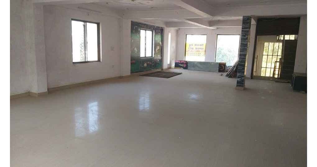 Hall 1450 sqft Near Bareilly Road — thumbnail 3