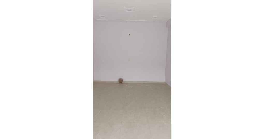 Shop 275 sqft Near Devalchaur Road — thumbnail 4