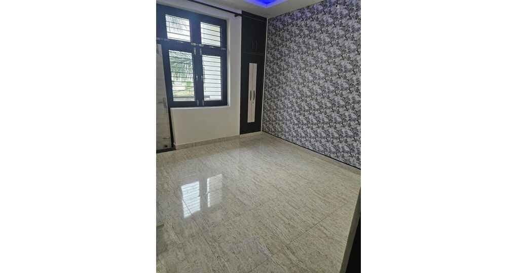 3BHK Flat For Sale Near Eco Town Phase-1 — thumbnail 2