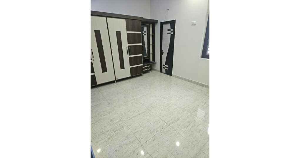 3BHK Flat For Sale Near Eco Town Phase-1 — thumbnail 3