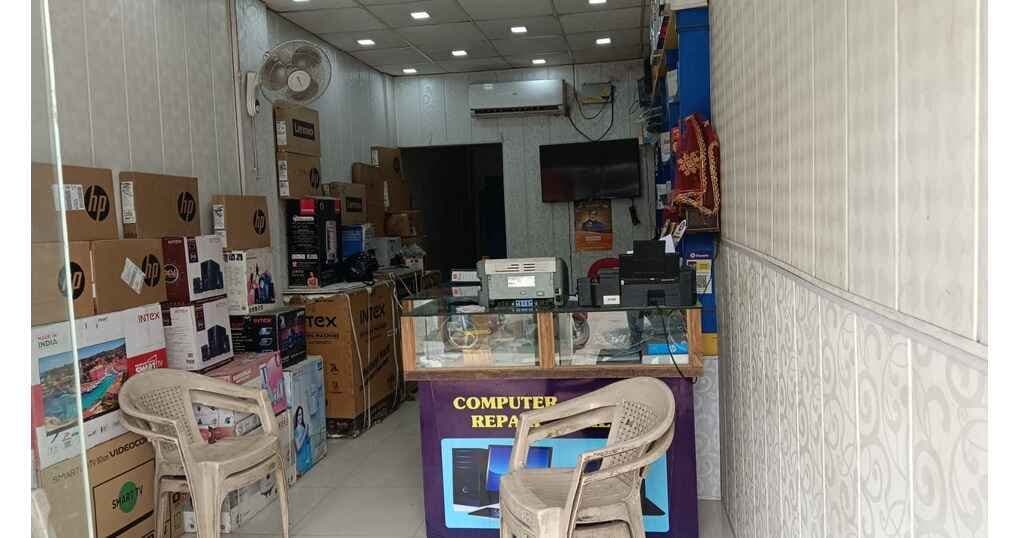 Shop 300 SqFt For Rent Near Tikonia — thumbnail 4