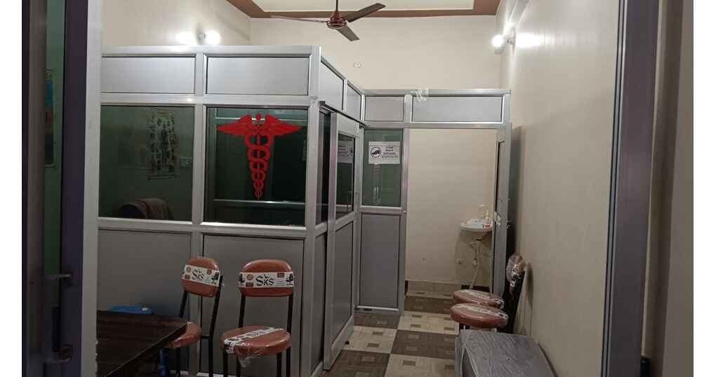 Clinic Space 160 sqft For Sale Near Mukhani Chauraha — thumbnail 4