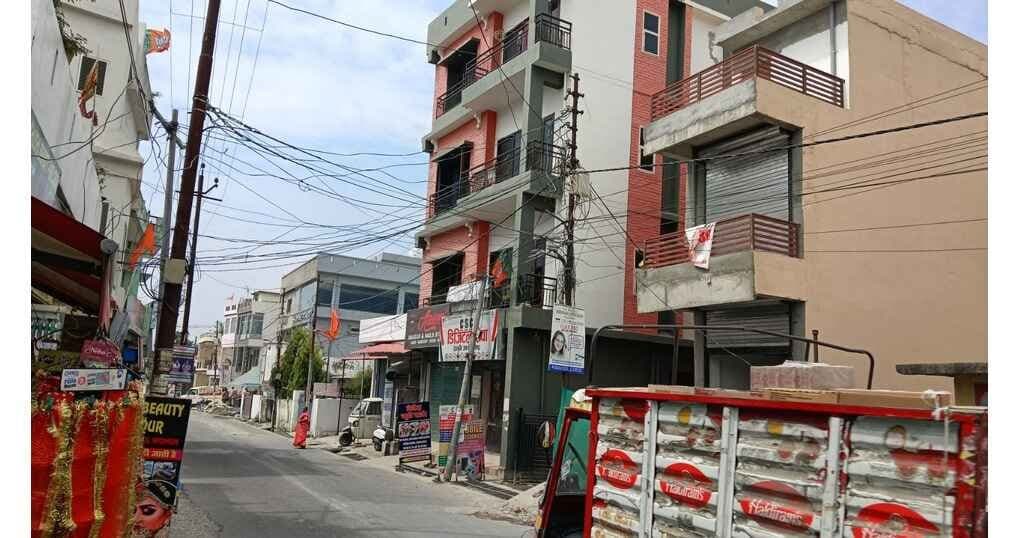 Hall 1200 SqFt For Rent Near Nawabi Road — thumbnail 2