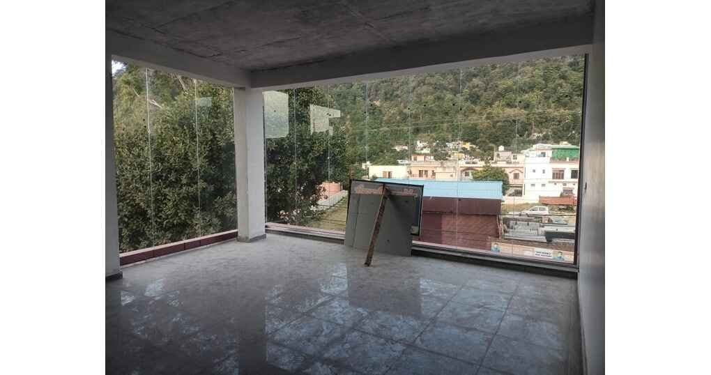 Hall 2200 SqFt For Rent Near Canal Road — thumbnail 4