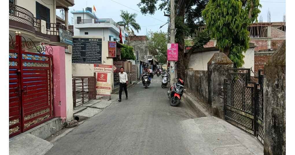 Semi Commercial Plot 1200-1400 SqFt For Sale — thumbnail 2