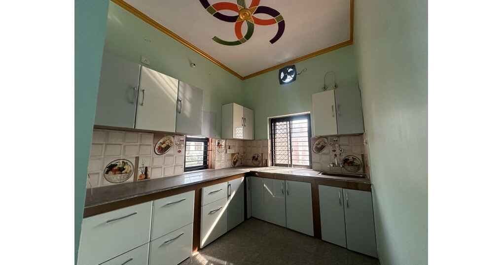 6BHK House For Sale Near Block — thumbnail 5