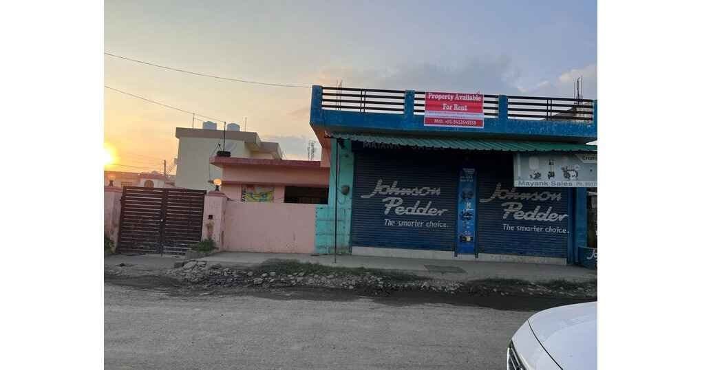 Shop 700 SqFt For Rent Near RTO Road — thumbnail 5