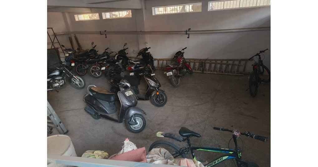 Hall 750 SqFt For Rent Near Malli Bamori — thumbnail 5