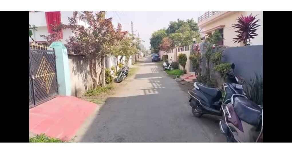 4BHK Duplex House For Sale Near Eco Town — thumbnail 3