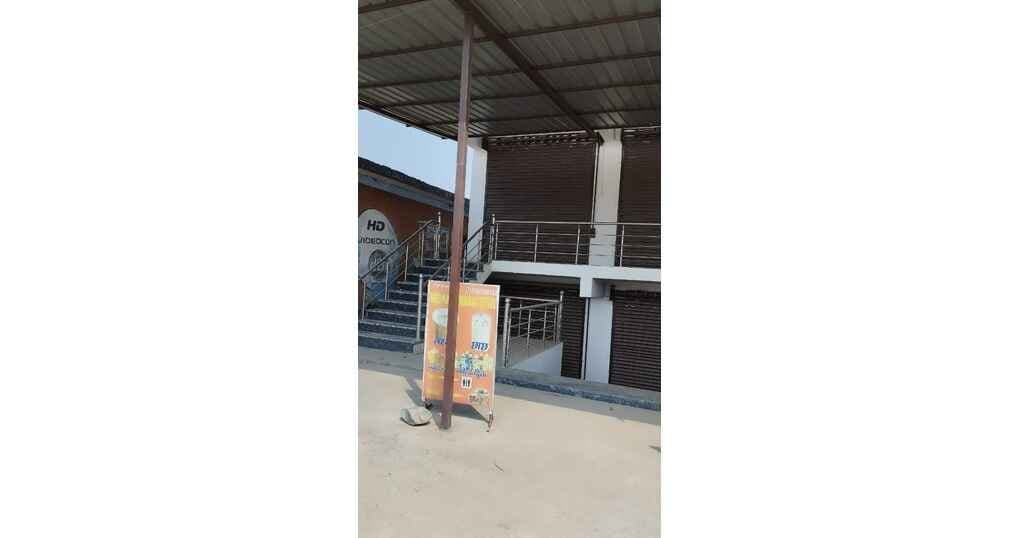 Shop 220 SqFt For Rent Near Rampur Road — thumbnail 2