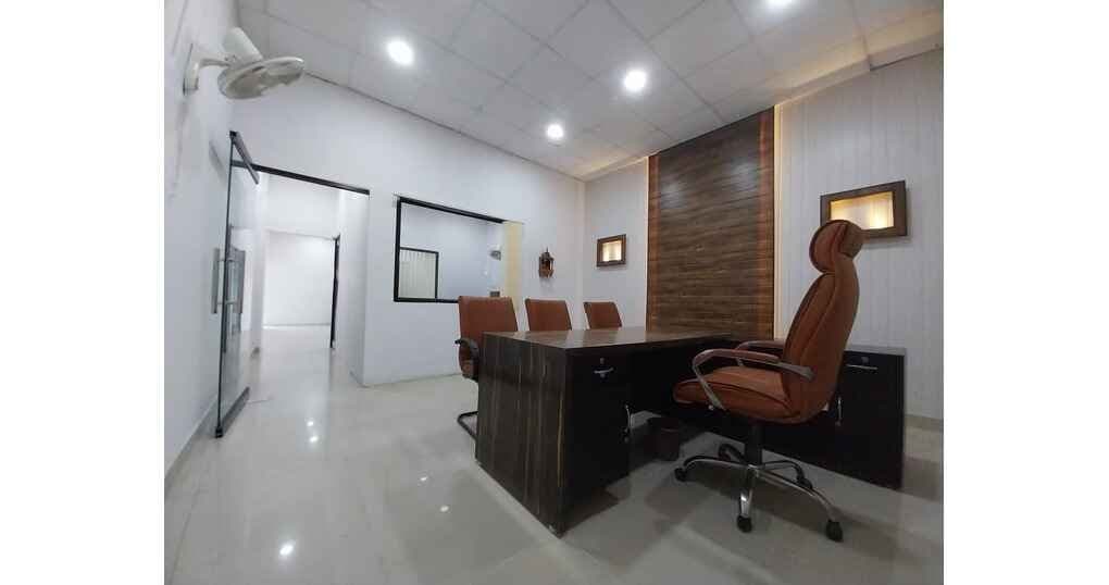 Full Furnished Office Setup 1100 SqFt Near Lal Danth — thumbnail 2