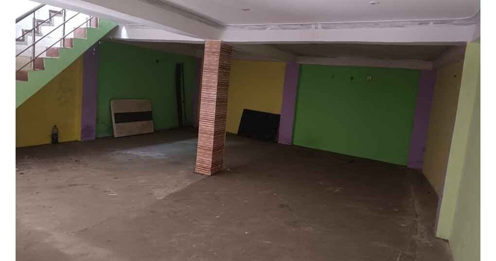 Hall 1600 SqFt For Rent Near Mukhani Road — thumbnail 3