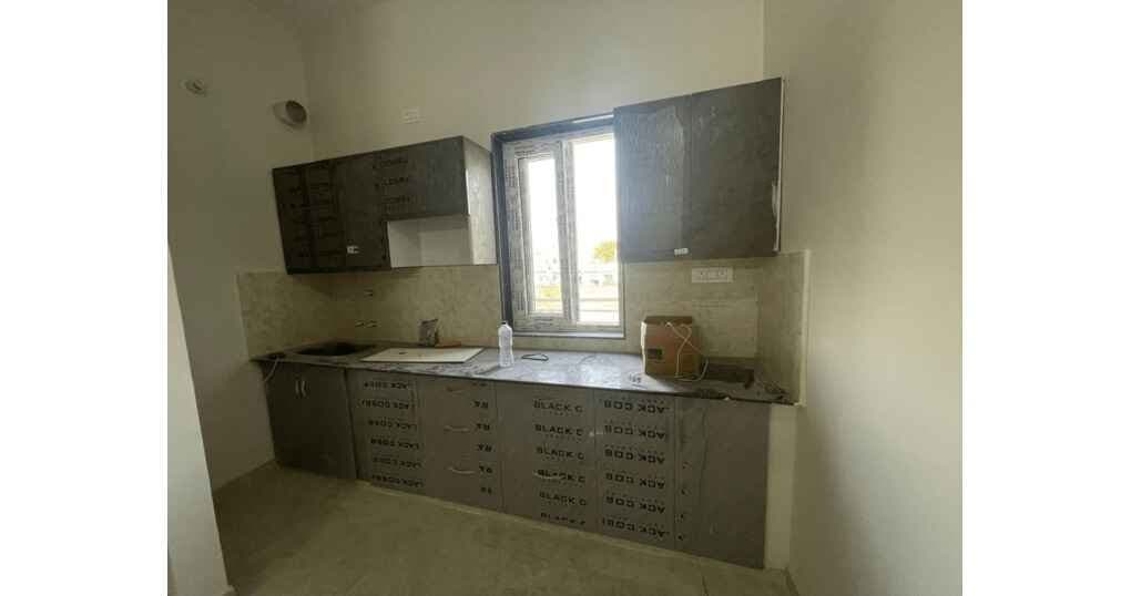 2BHK Set For Rent Near Eco Town — thumbnail 5