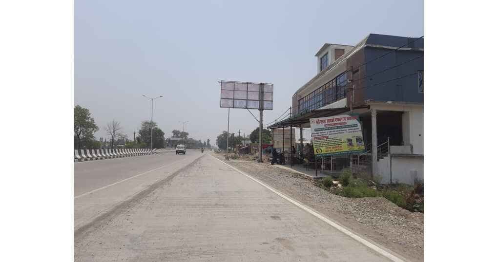 Shop 774 SqFt For Rent Near Motahaldu Bareilly Road — thumbnail 4
