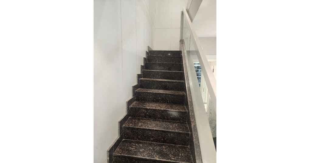 Hall 1300 SqFt For Rent Near Tikonia — thumbnail 5