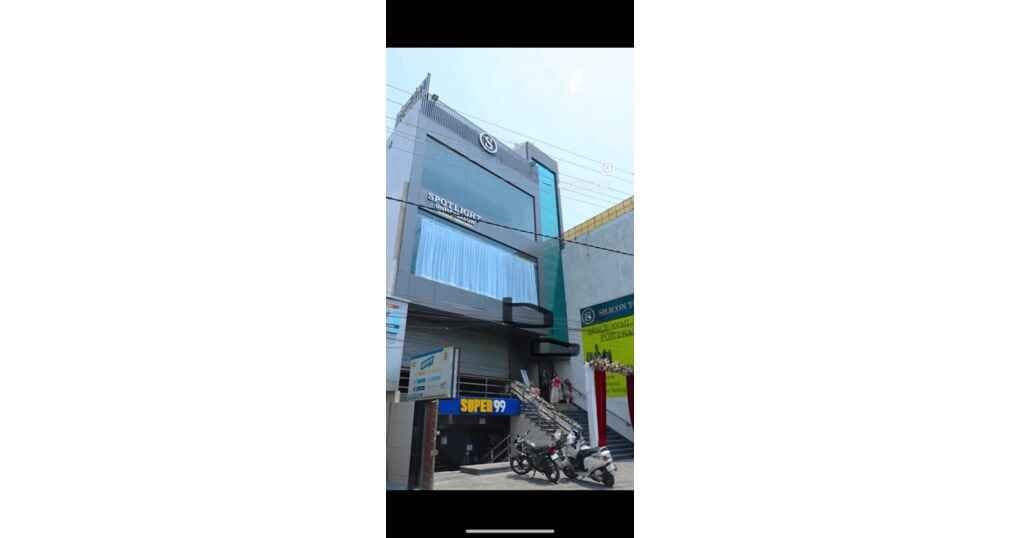 2400 SQFT Hall For Rent Near Brijlok Colony — thumbnail 4
