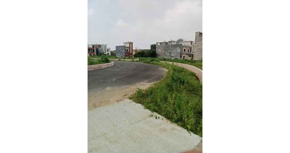 135Gaj Plot For Sale Near Ramganga Nagar — thumbnail 4