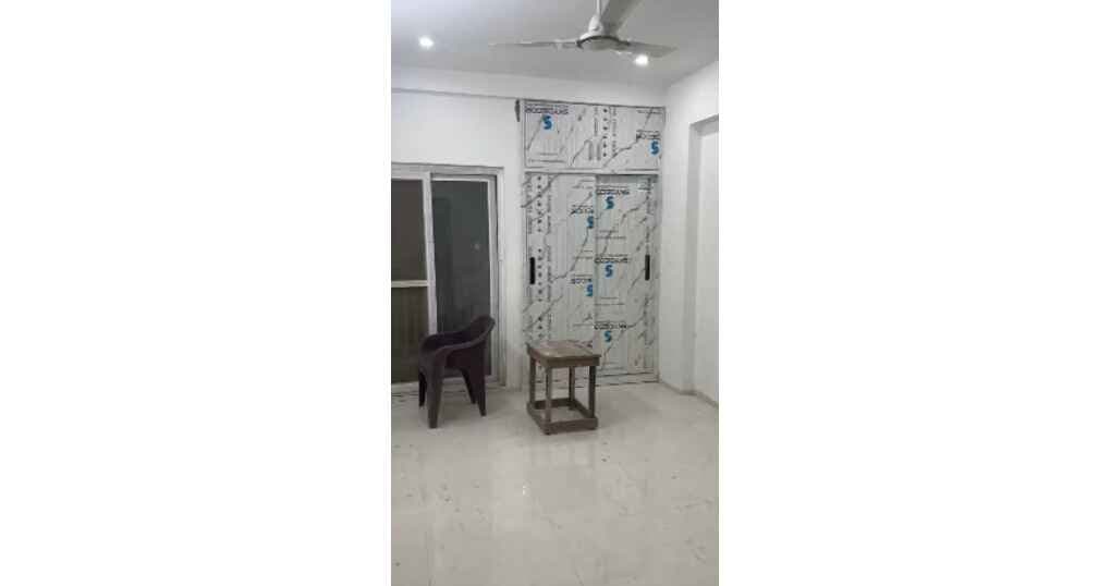 Rent Now 3BHK Set Near Alakhnath Mandir Road, Bareilly — thumbnail 3