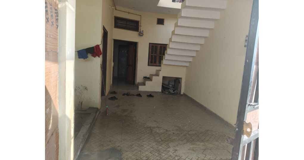 Rent Now 3Room Set Near Dela peer Bareilly — thumbnail 4
