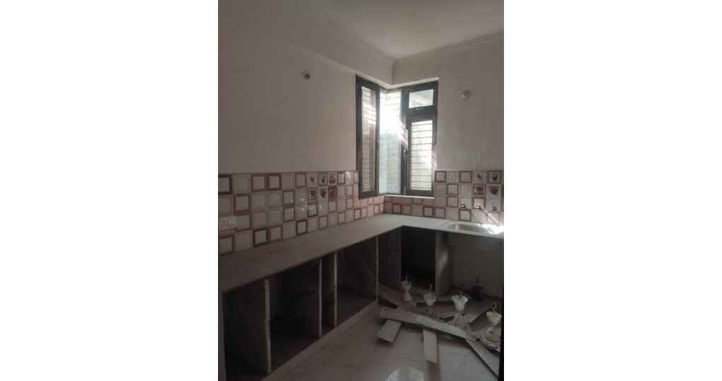Buy Now 3.5 BHK Flat Near Pilibhit bypass, Bareilly — thumbnail 2