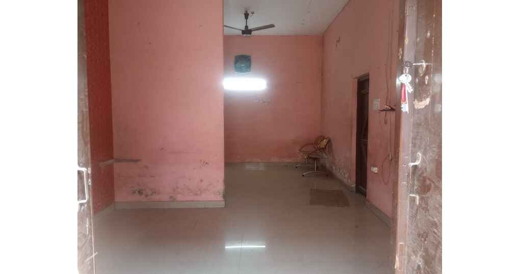 Rent Now 800 SqFt Office/Godown Near Madhobadi, Bareilly — thumbnail 5