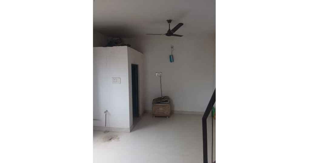 Buy Now Shop 232 SqFt Shop Near Pawan Vihar — thumbnail 4