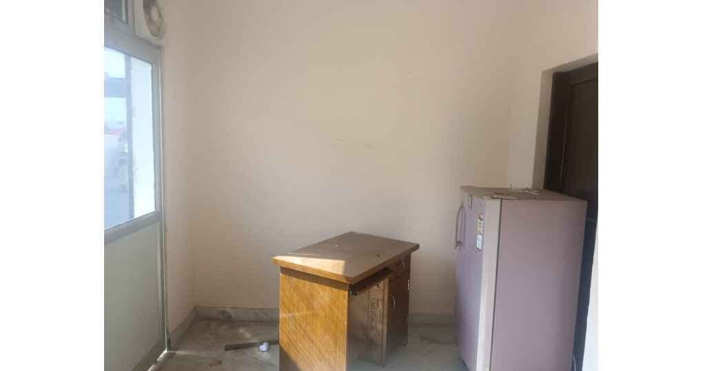 Rent Now 120 SqFt Shop Near Mukhani, Haldwani — thumbnail 2