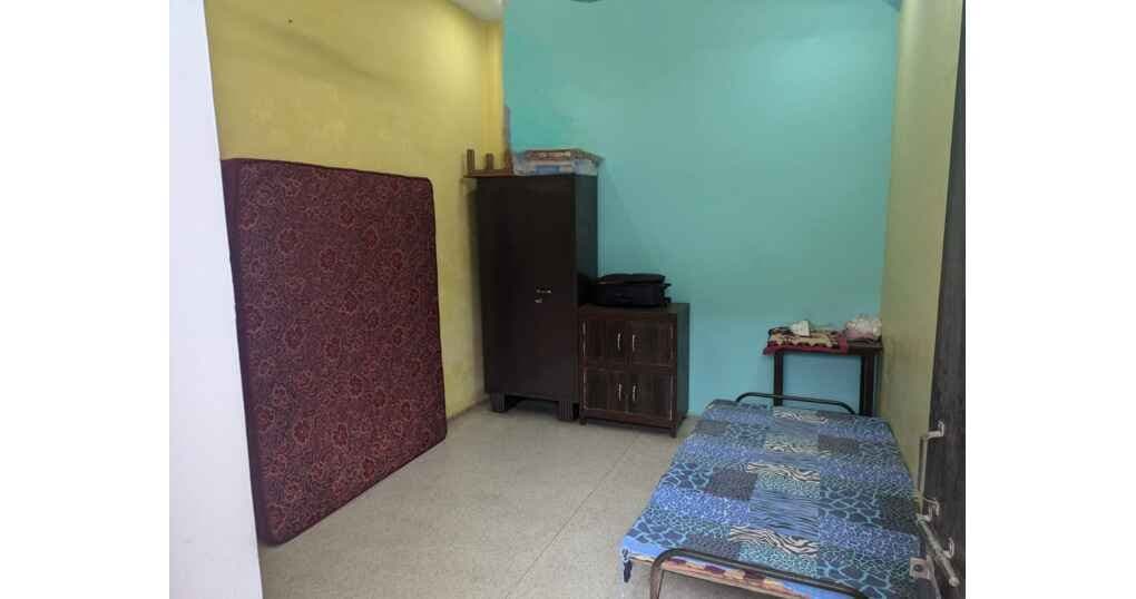 Rent Now 2Room Set Near City station road, Bareilly — thumbnail 3