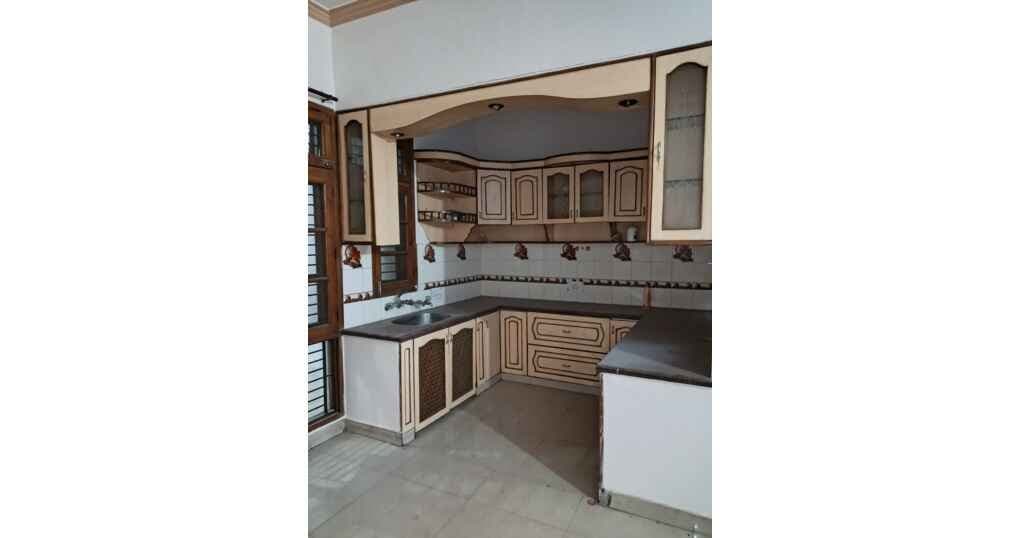 Rent Now 2BHK Set Near Prabhat Nagar, Bareilly — thumbnail 4