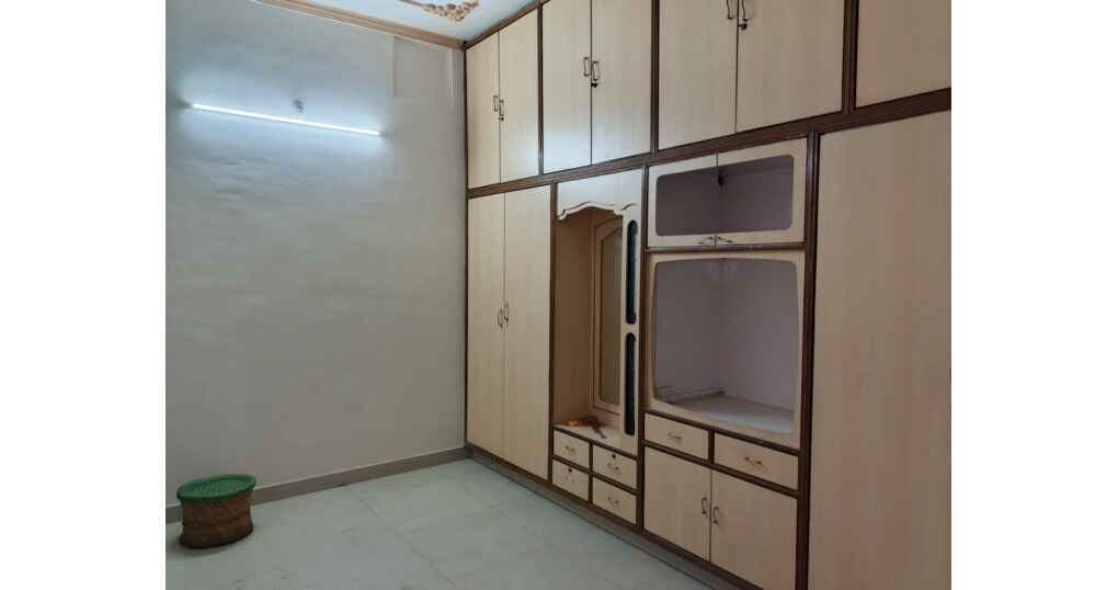 Rent Now 2BHK Set Near Prabhat Nagar, Bareilly — thumbnail 2