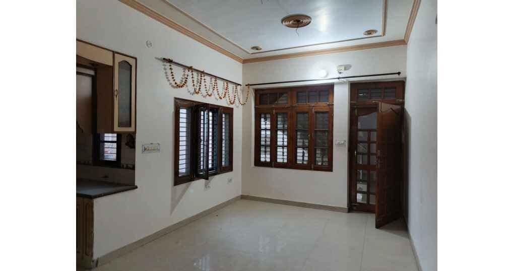 Rent Now 2BHK Set Near Prabhat Nagar, Bareilly — thumbnail 3