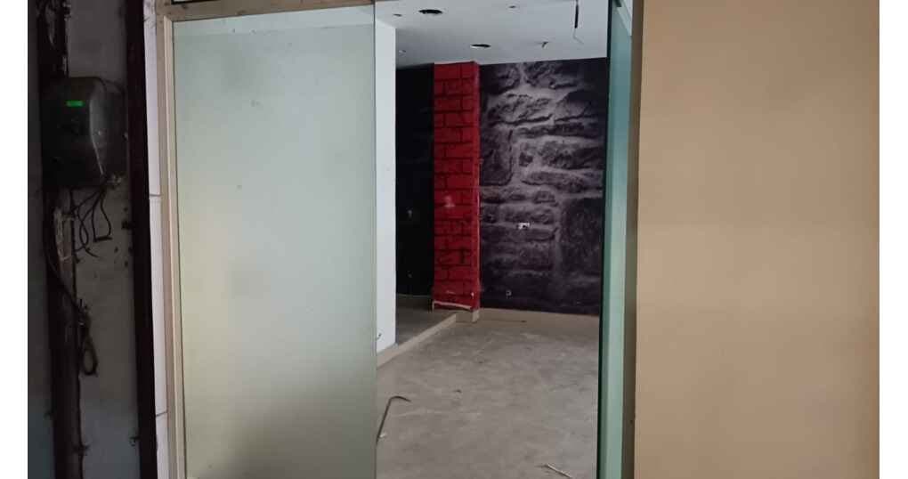 Rent Now 415 SqFt Hall Near Durga city center, Haldwani — thumbnail 5