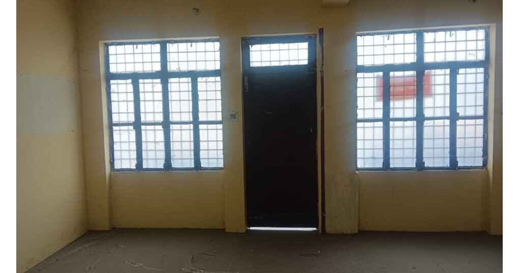 Rent Now 1100 SqFt Hall Near Kusumkhera chauraha, Haldwani — thumbnail 3