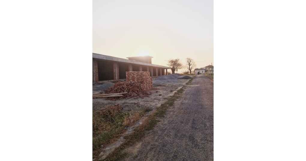 Rent Now 300 SqFt Shop Near Phoolchaur, Haldwani — thumbnail 4