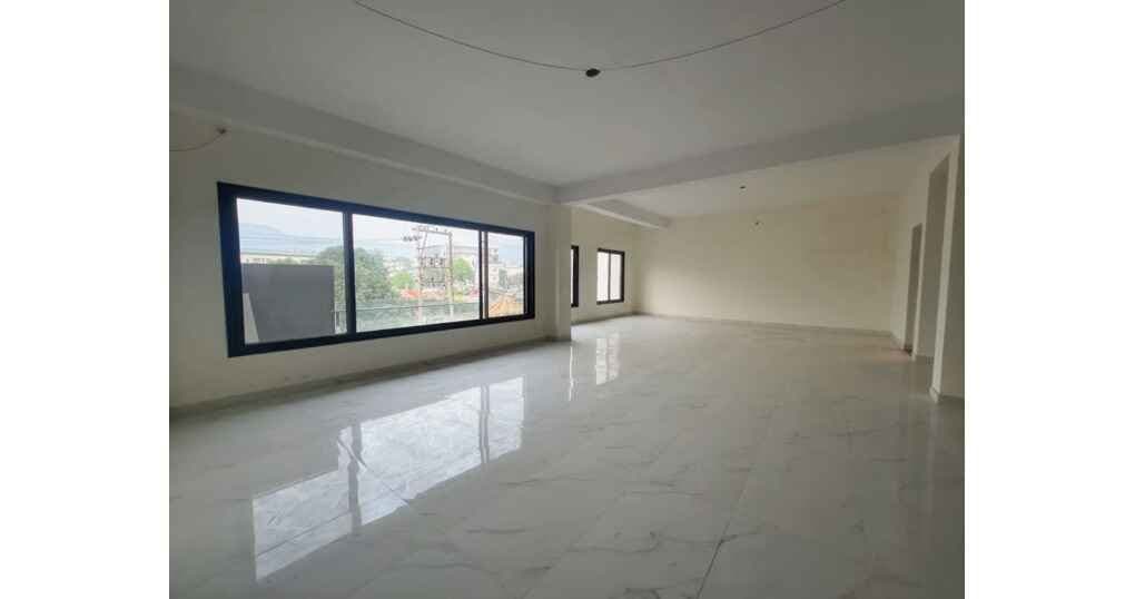 Rent Now 2200 SqFt Hall Near Nawabi Road, Haldwani — thumbnail 3