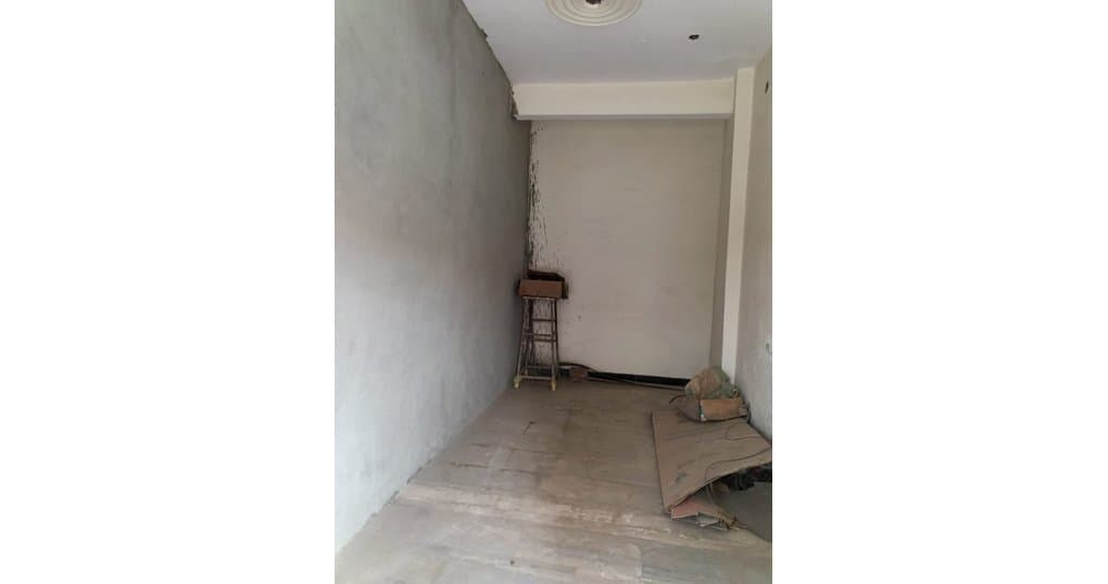 Rent Now 162 SqFt Shop Near Model Town, Bareilly — thumbnail 2