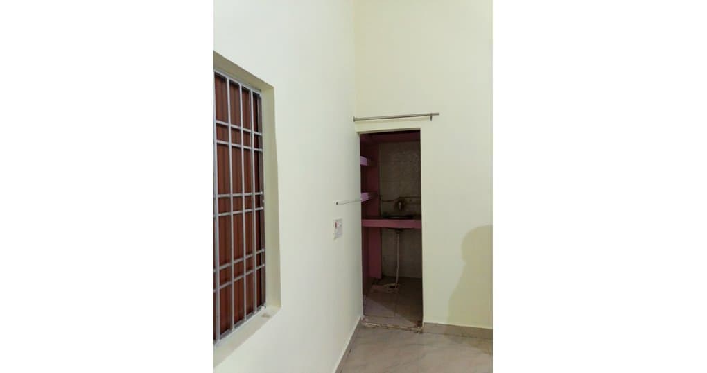 Rent Now 2Room Set Near Gayatri Puri Colony, Bareilly — thumbnail 4