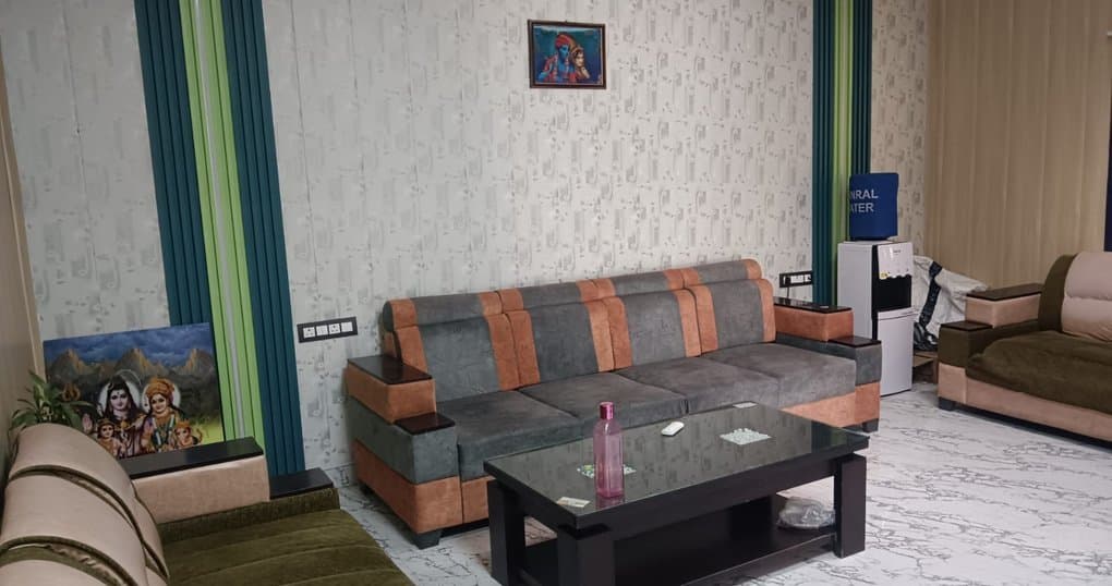 Rent Now 1200 SqFt Hall Near Kathgharia road, Haldwani — thumbnail 3