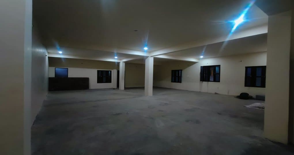 Rent Now 1110 SqFt Hall Near Chaufla Chauraha, Haldwani — thumbnail 4