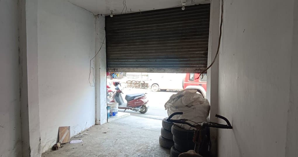 Rent Now 600 SqFt Shop Near Rampur Road, Haldwani — thumbnail 4