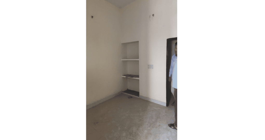 Buy Now 2 Room Set With 2 Shops Near Pilibhit Bypass, Bareilly — thumbnail 4