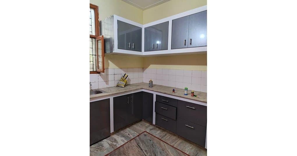 Rent Now 2BHK Set Near Mahanagar, Bareilly — thumbnail 3