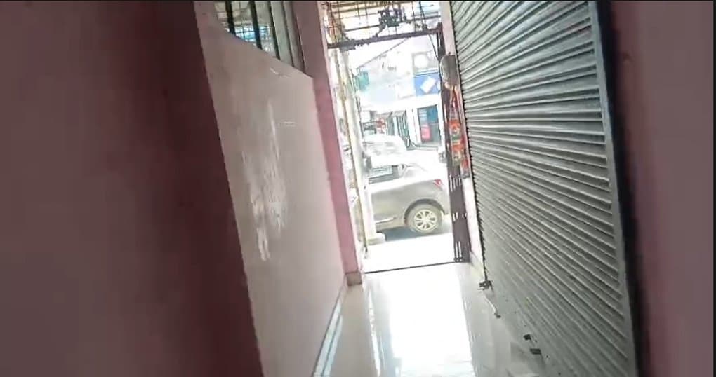Rent Now 210 SqFt Shop Near Kusumkhera Chauraha, Haldwani — thumbnail 3