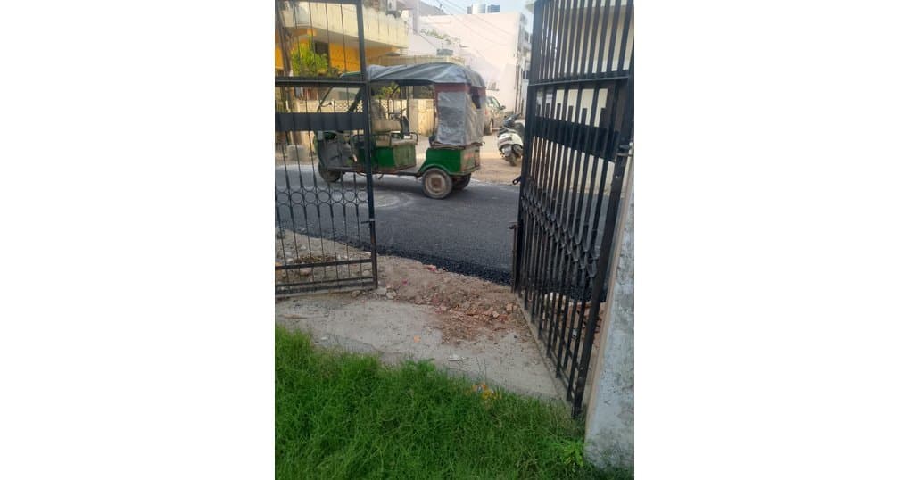 Buy Now 102 Gaj Plot Near Model Town, Bareilly — thumbnail 2