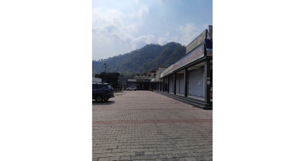 Rent Now 220 SqFt Shop Near Canal Road, Haldwani — thumbnail 4