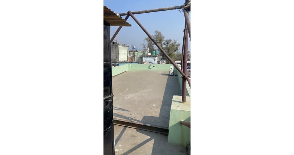 Buy Now 850 SqFt Hall Near Mukhani Chauraha, Haldwani — thumbnail 4