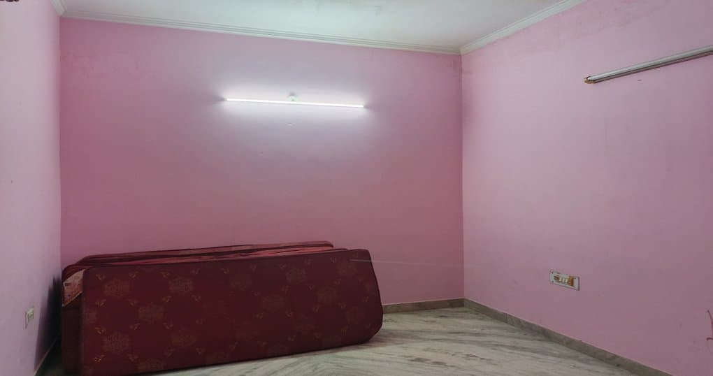 Rent Now 4BHK House for Wedding use Near Delapeer Road, Bareilly — thumbnail 8